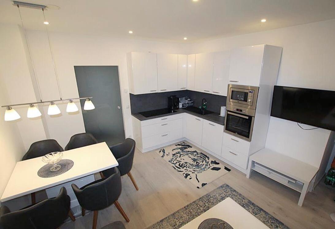 Theresa Tiana Apartment เวียนนา ภายนอก รูปภาพ